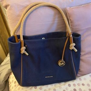 Michael Kors demin bucket bag
